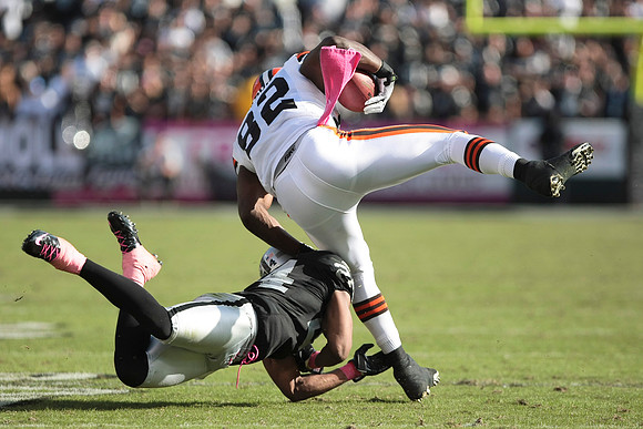 NFL: Cleveland Browns at Oakland Raiders