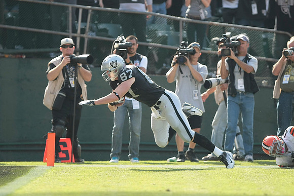 NFL: Cleveland Browns at Oakland Raiders