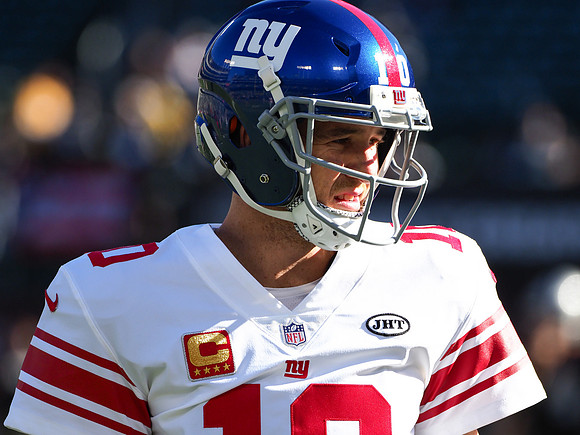 NFL: New York Giants at Oakland Raiders