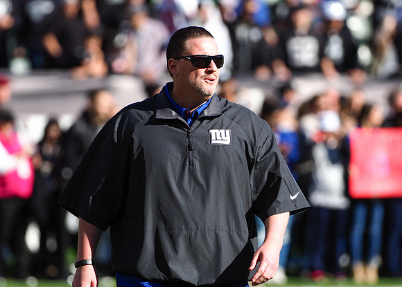 NFL: New York Giants at Oakland Raiders