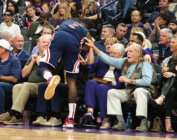 NBA: Washington Wizards at Sacramento Kings