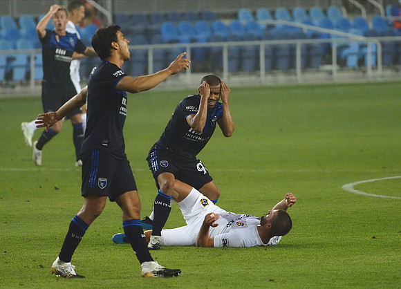 MLS: LA Galaxy at San Jose Earthquakes