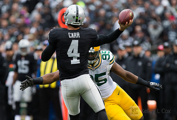 NFL: Green Bay Packers at Oakland Raiders