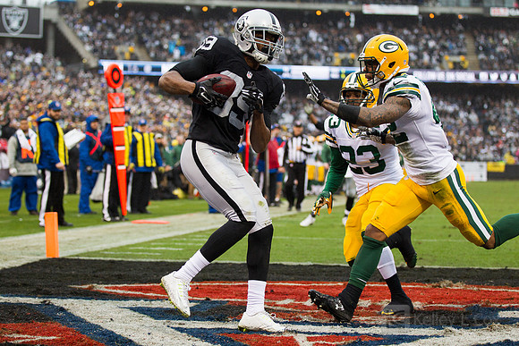 NFL: Green Bay Packers at Oakland Raiders