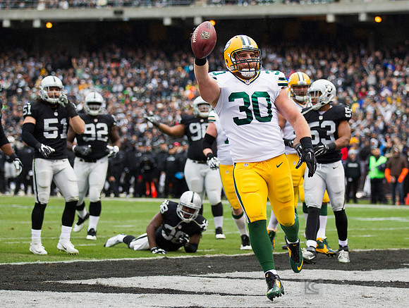 NFL: Green Bay Packers at Oakland Raiders
