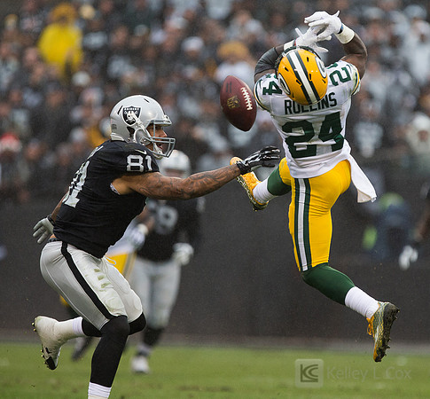 NFL: Green Bay Packers at Oakland Raiders