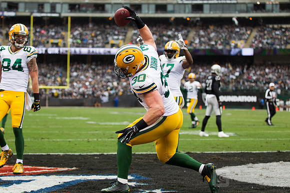 NFL: Green Bay Packers at Oakland Raiders