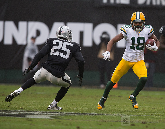 NFL: Green Bay Packers at Oakland Raiders