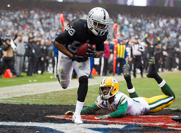 NFL: Green Bay Packers at Oakland Raiders