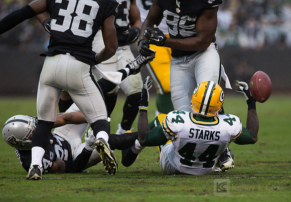 NFL: Green Bay Packers at Oakland Raiders
