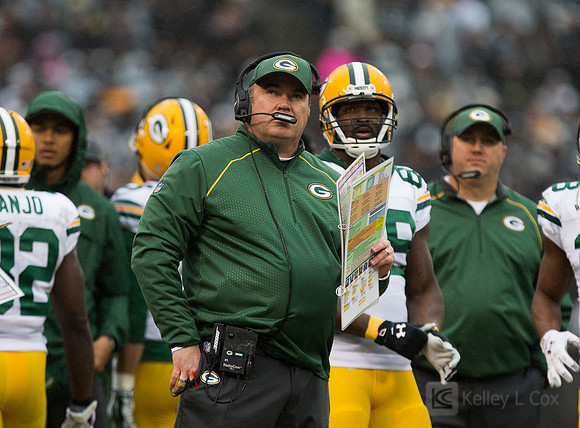 NFL: Green Bay Packers at Oakland Raiders