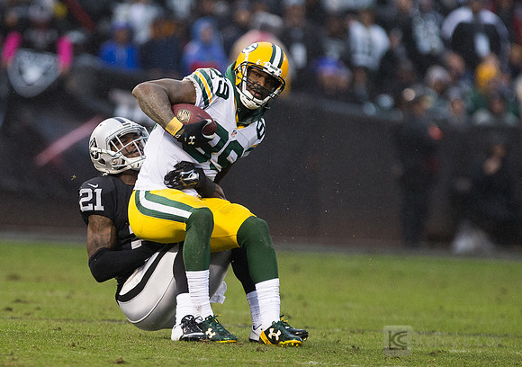 NFL: Green Bay Packers at Oakland Raiders