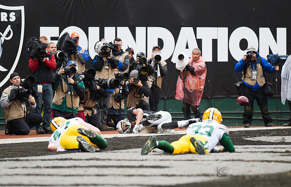NFL: Green Bay Packers at Oakland Raiders