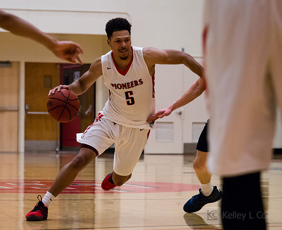 CSUEB MBB