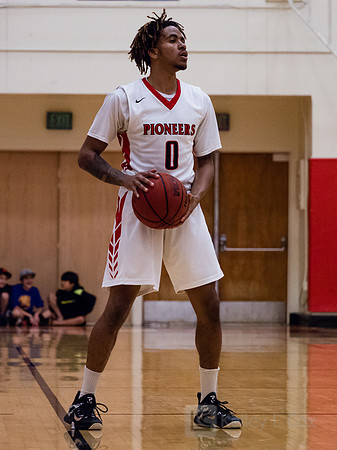 CSUEB MBB