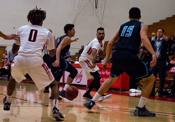 CSUEB MBB