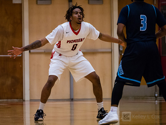 CSUEB MBB