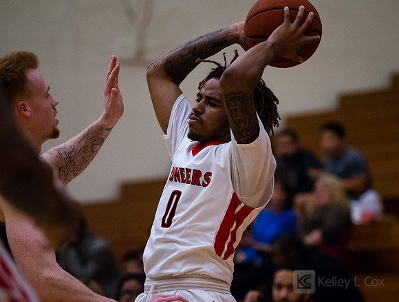 CSUEB MBB
