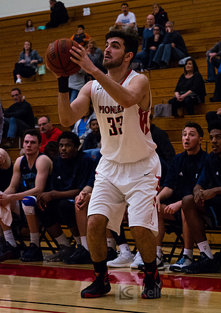 CSUEB MBB