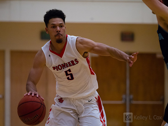 CSUEB MBB