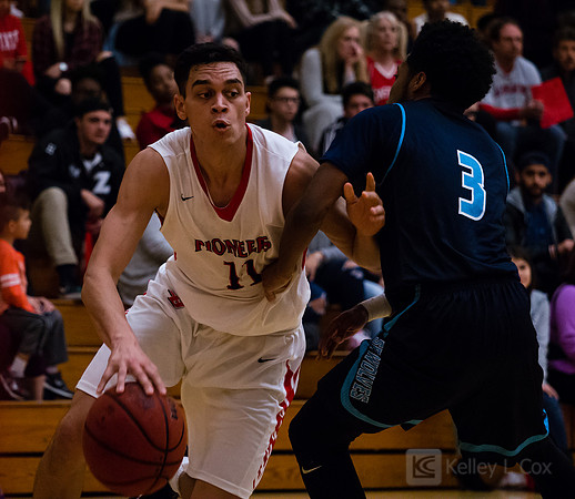 CSUEB MBB