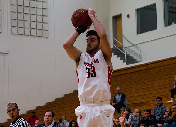 CSUEB MBB