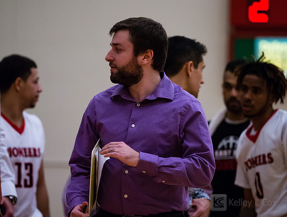 CSUEB MBB