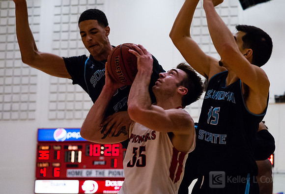CSUEB MBB