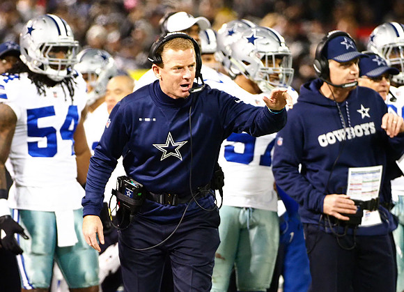 NFL: Dallas Cowboys at Oakland Raiders