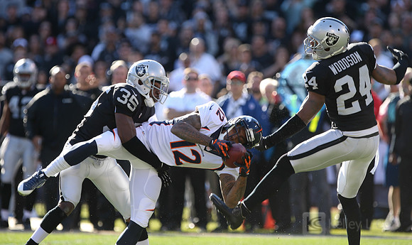 NFL: Denver Broncos at Oakland Raiders