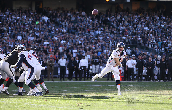 NFL: Denver Broncos at Oakland Raiders