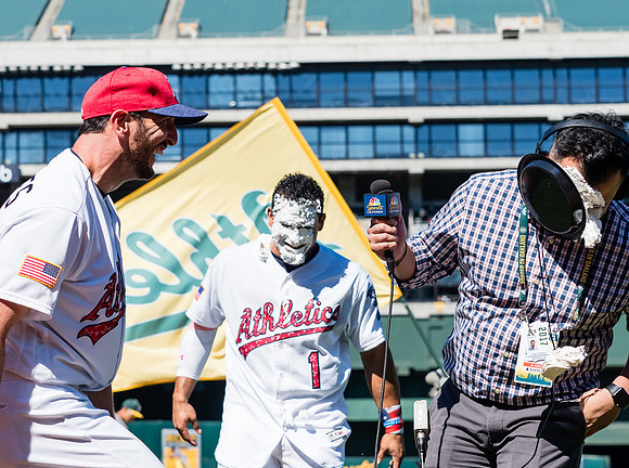 MLB: Chicago White Sox at Oakland Athletics