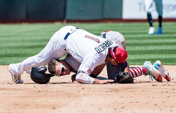 MLB: Chicago White Sox at Oakland Athletics