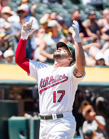MLB: Chicago White Sox at Oakland Athletics