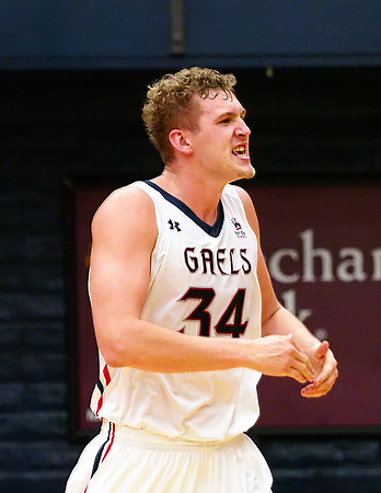 NCAA Basketball: Dayton at St. Mary's