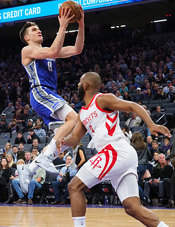 NBA: Houston Rockets at Sacramento Kings