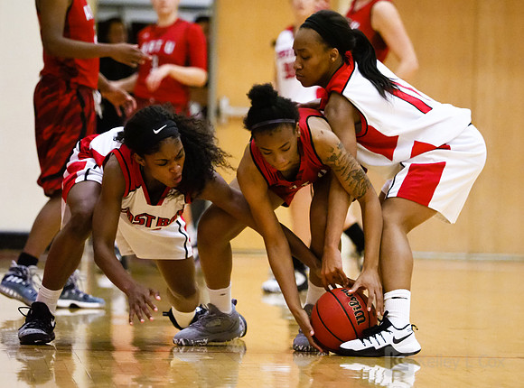 CSUEB Womens Basketball