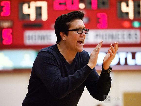CSUEB Womens Basketball
