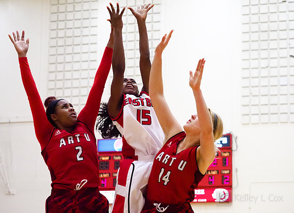 CSUEB Womens Basketball