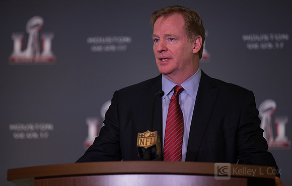 NFL: Handoff to Houston-Press Conference