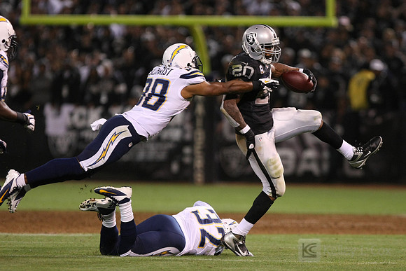 NFL: San Diego Chargers at Oakland Raiders