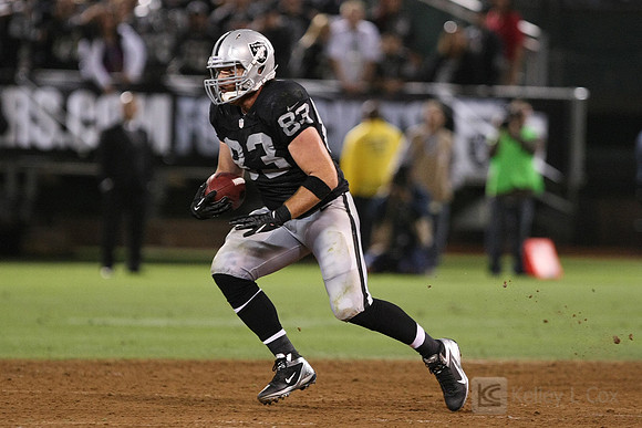 NFL: San Diego Chargers at Oakland Raiders