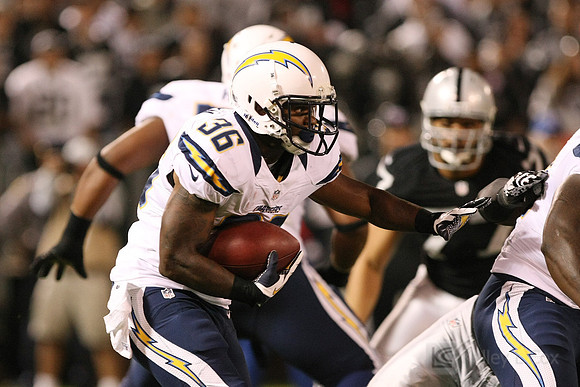 NFL: San Diego Chargers at Oakland Raiders