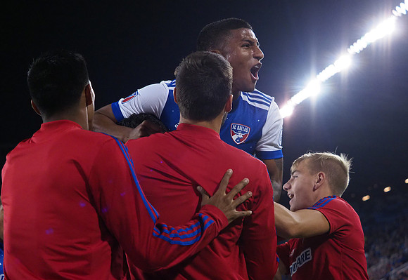 MLS: FC Dallas at San Jose Earthquakes