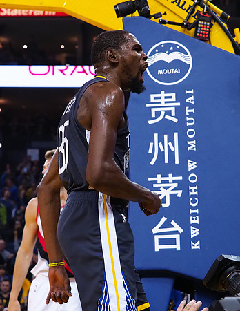 NBA: Portland Trail Blazers at Golden State Warriors