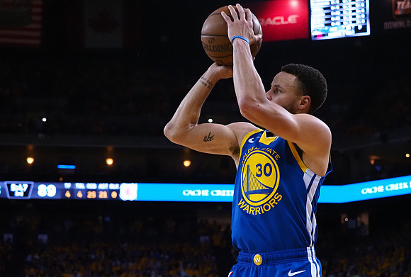 NBA: Playoffs-Los Angeles Clippers at Golden State Warriors