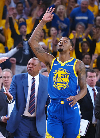 NBA: Playoffs-Los Angeles Clippers at Golden State Warriors