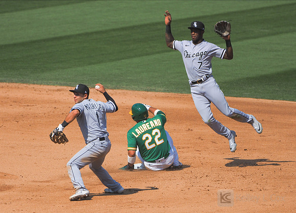 MLB: Wild Card-Chicago White Sox at Oakland Athletics