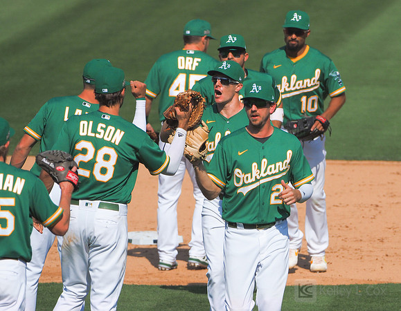 MLB: Wild Card-Chicago White Sox at Oakland Athletics
