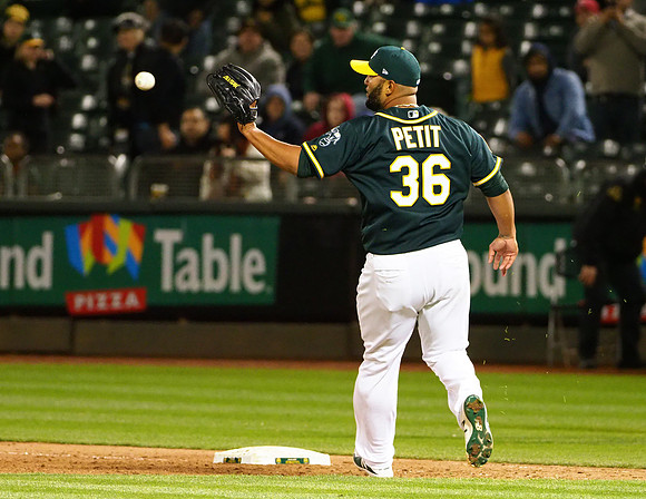 MLB: Texas Rangers at Oakland Athletics